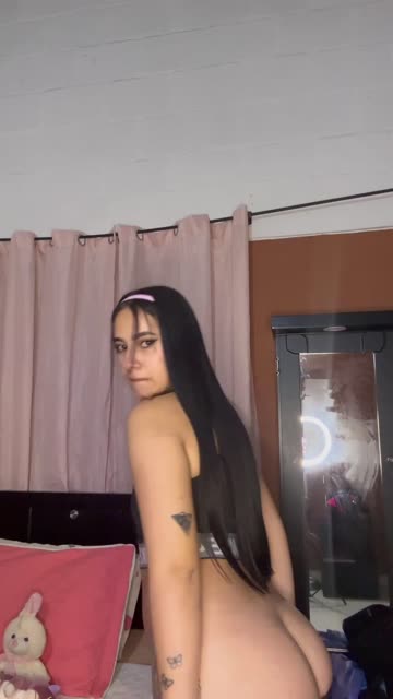 latina brunette solo hot video