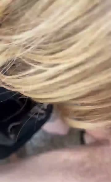 amateur laughing deepthroat throat fuck porn video