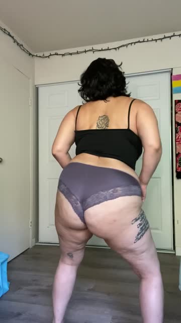 twerking chubby onlyfans thick findom porn video