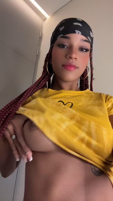 babe nsfw latina tits teen 