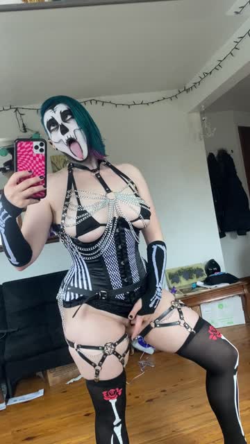 tits goth big tits clit rubbing 