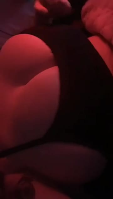 huge tits big tits jiggling xxx video