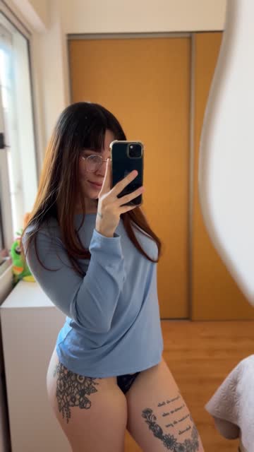 latina brunette onlyfans petite xxx video