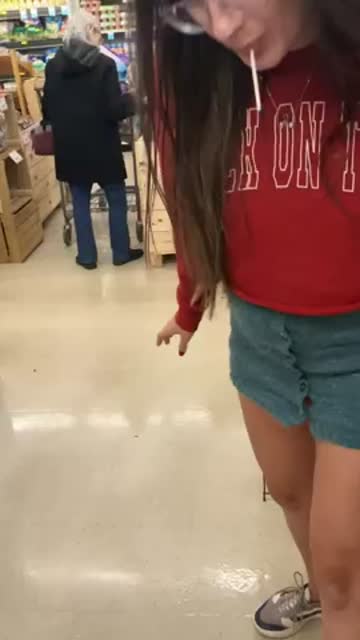 exposed amateur foot fetish american ass to mouth grocery store milf nsfw video