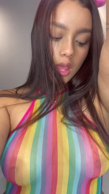 onlyfans tits latina 