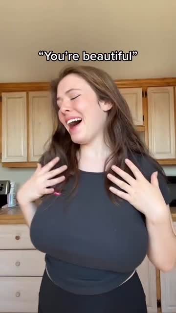 big tits amateur boobs 