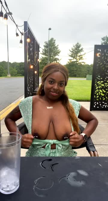 ebony teen tits flashing free porn video
