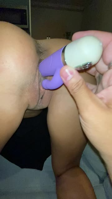 waxed asshole pussy vibrator masturbating free porn video