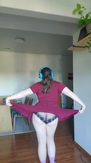 dance ass panties natural tits dress bbw nsfw video