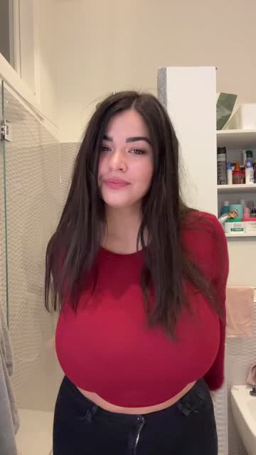 tiktok italian big tits hot video