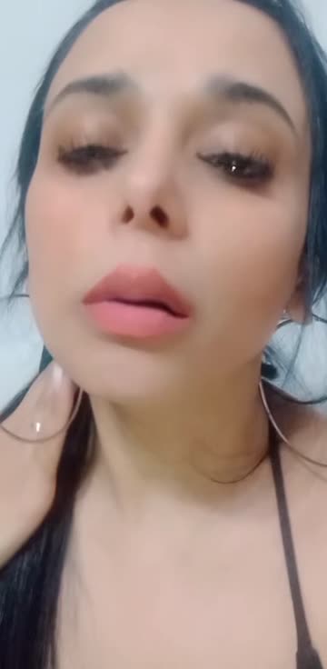 blonde masturbating milf nsfw video