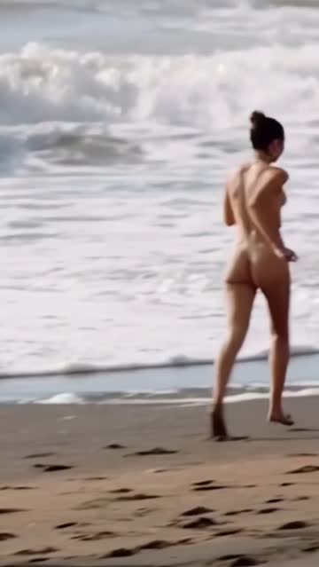 topless beach italian xxx video