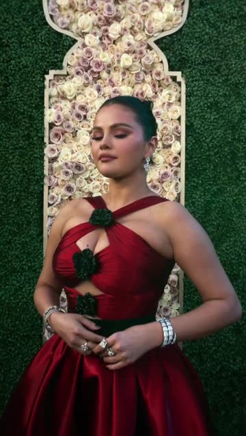 huge tits big tits selena gomez xxx video