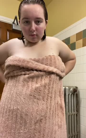 teen shower chubby free porn video