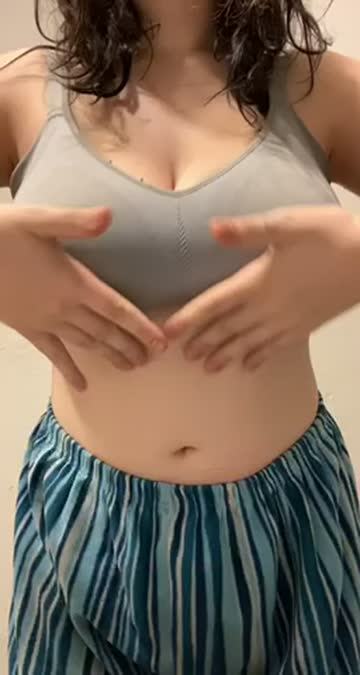 thick big tits titty drop xxx video