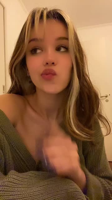 boobs latina teen 