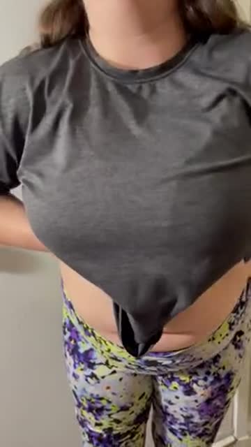 belly button areolas thick titty drop pawg big tits nipples nsfw video