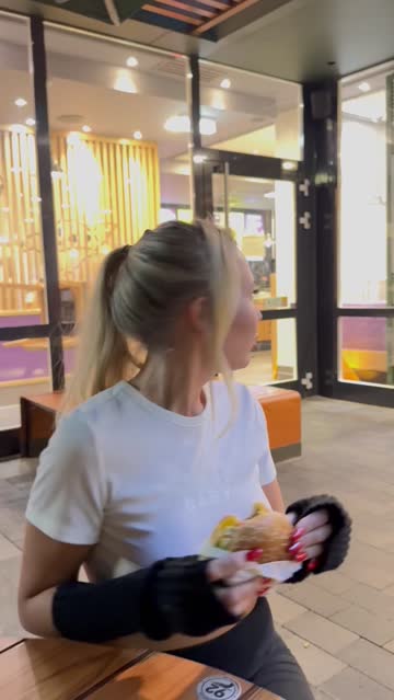 19 years old flashing huge tits teen barely legal public xxx video