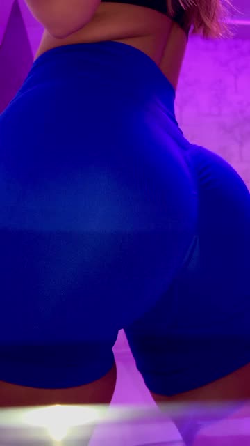 big ass yoga pants booty leggings fit chicks tease sex video