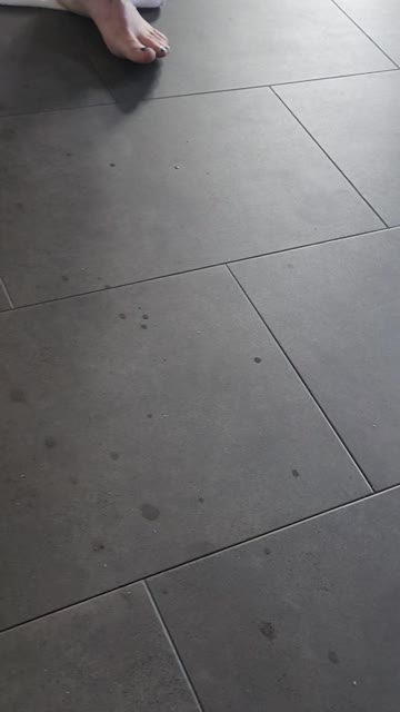 amateur masturbating squirting wet homemade wetting squirt nsfw video