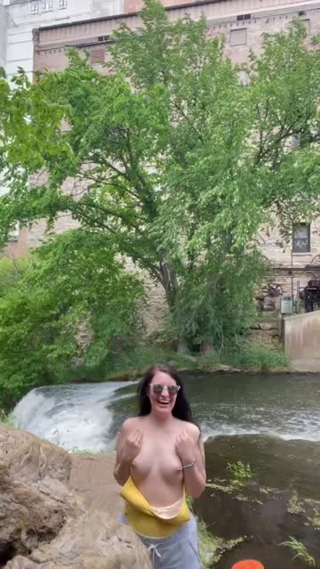 flashing outdoor natural tits free porn video