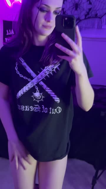 white girl amateur solo petite onlyfans tits ass 