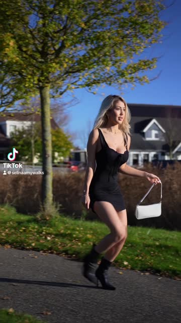 blonde dress boobs 