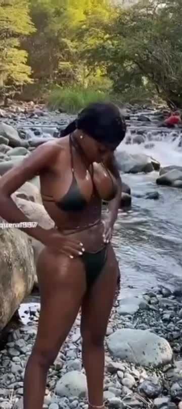 big ass public wet bikini busty huge tits big tits xxx video