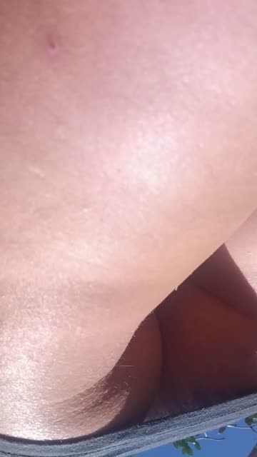 ass skirt voyeur free porn video