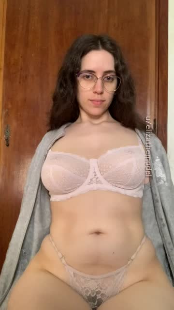 robe thick lingerie natural tits free porn video