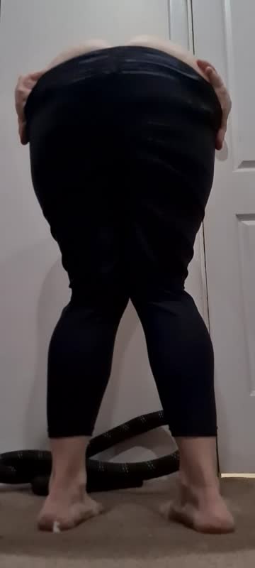 leggings tight ass hot video
