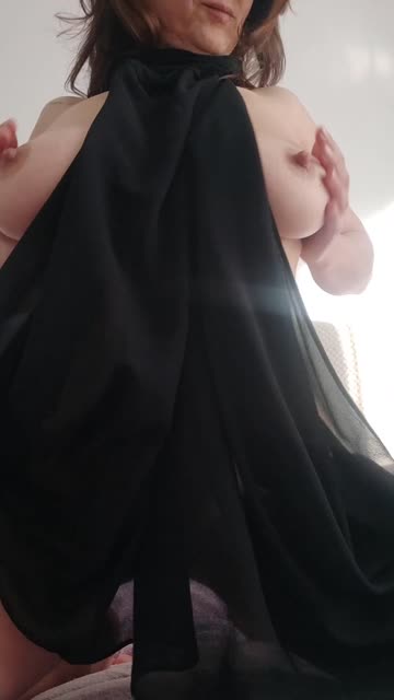 amateur milf tits big tits 