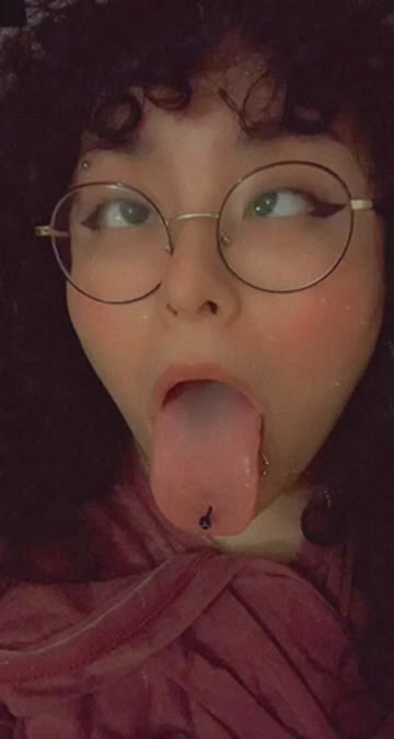 brunette chubby pierced thick tongue fetish 