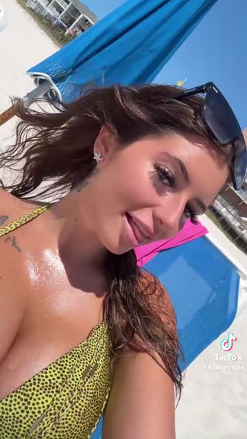 amateur big tits tits porn video