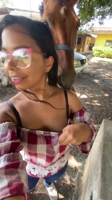 amateur ass big tits free porn video