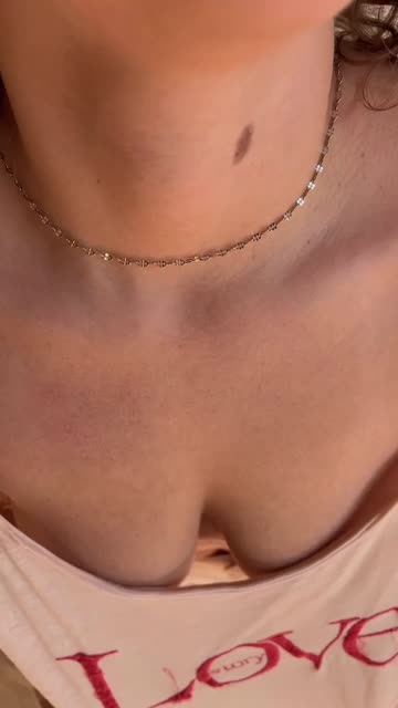 amateur ass big tits xxx video