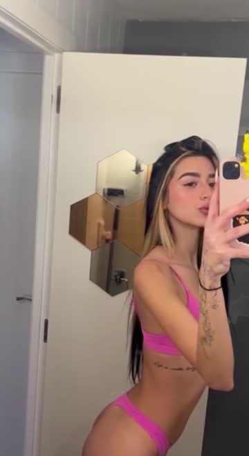 onlyfans teen cute nsfw video