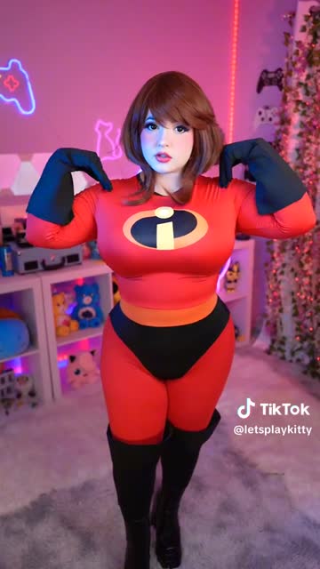 boobs bodysuit big tits thick costume nsfw video