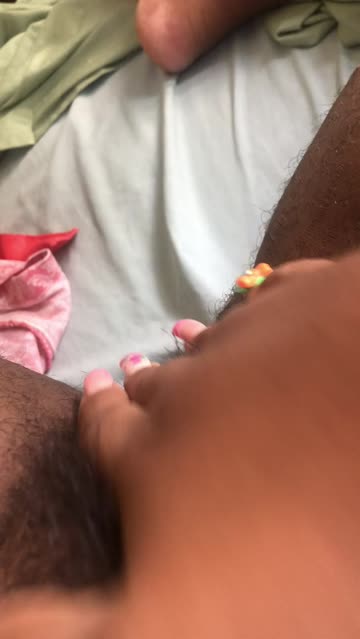 clit rubbing clit hairy pussy hot video