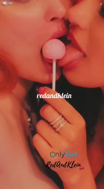 redhead women girls kiss free porn video