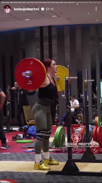 muscular girl athlete ass porn video