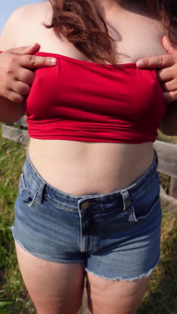 outdoor thick country girl natural tits free porn video