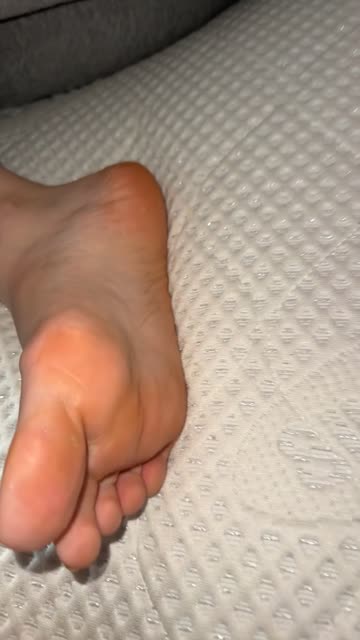 masturbating petite onlyfans sex video