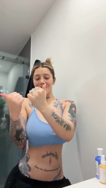 huge tits white girl latina big tits teen hot video