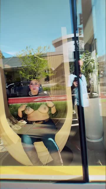 public big tits flashing pawg porn video