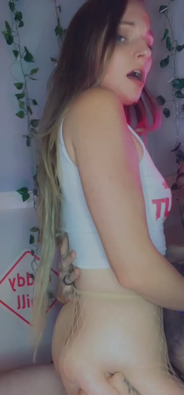 cheating riding pussy nsfw video
