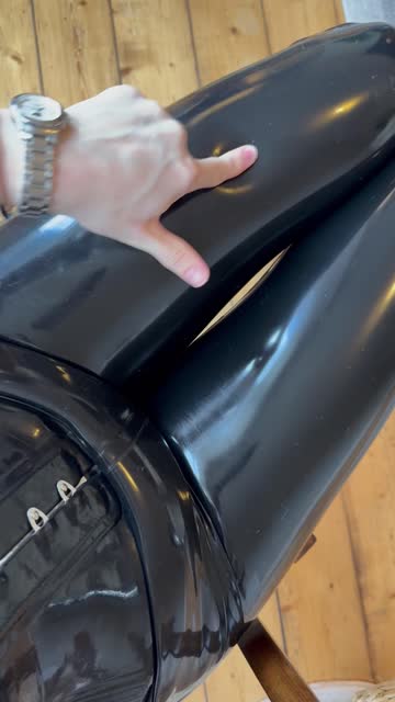 rubber leggings latex sex video