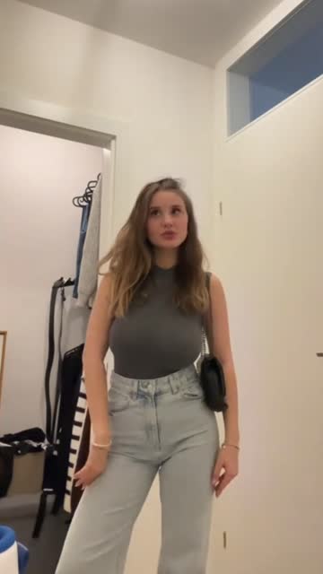 tits busty college big tits teen free porn video