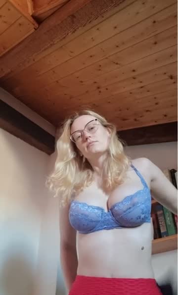 blonde big tits glasses nsfw video