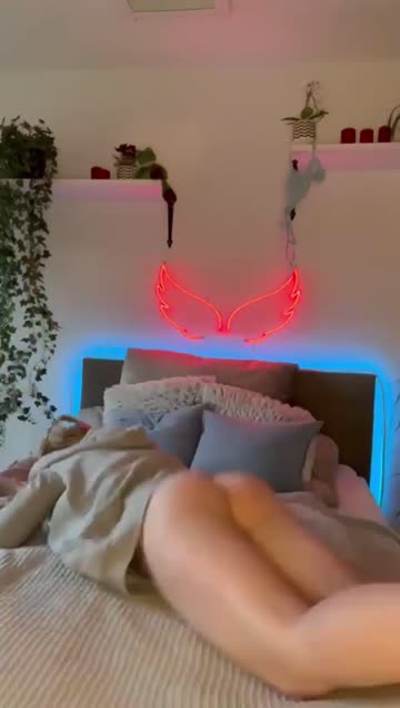ass blonde teen 